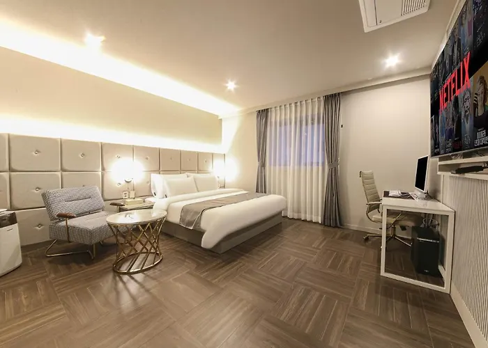 Beomil Denbasta Premium Hotel