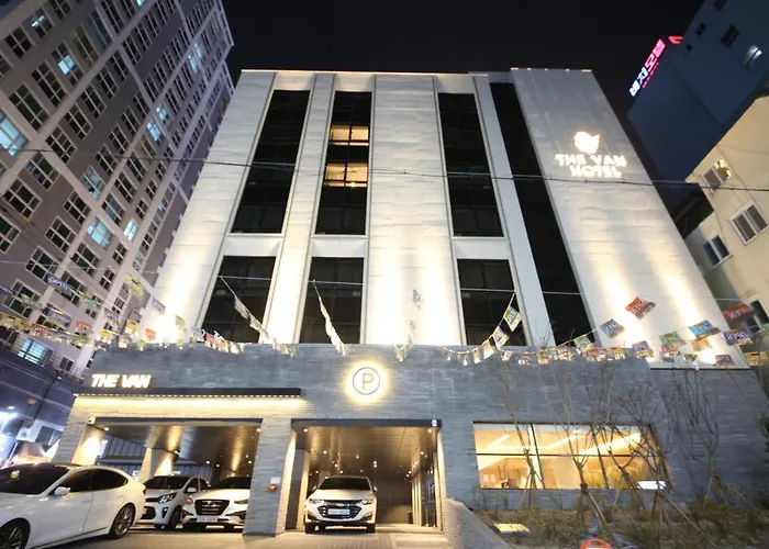 Busan Sasang The Van Hotel
