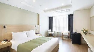 Crown Harbor Hotel Busan