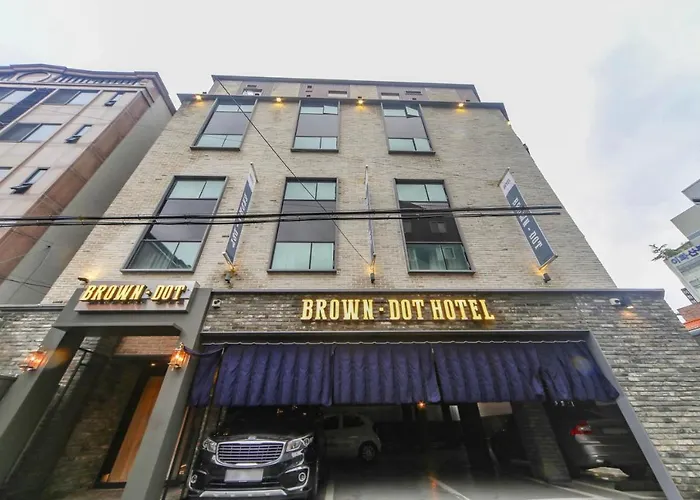 Brown Dot Hotel Daeyeon