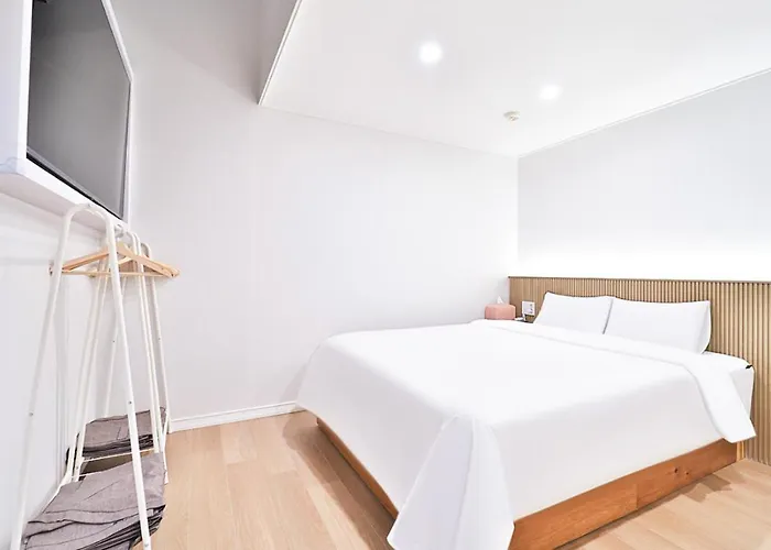 Busan Gwangan Holic Story Hotel