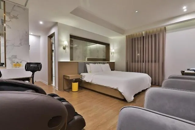 Busan Guseodong Hotel Button