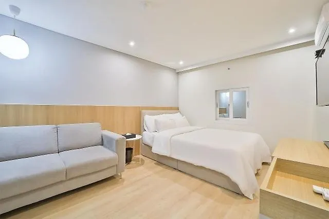 Busan Hadan Stay Hotel Momulda