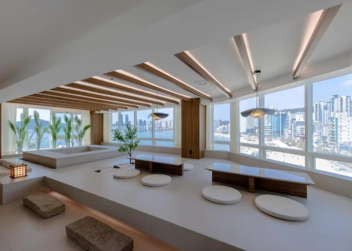Meomulda Ga Gwangan Poolvilla