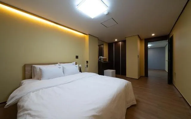 Pro Hotel