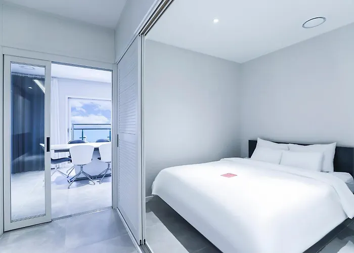 Busan Songjeong Hotel Hongdan