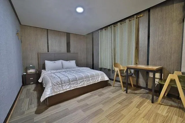 Busan Songdo Hotel The May
