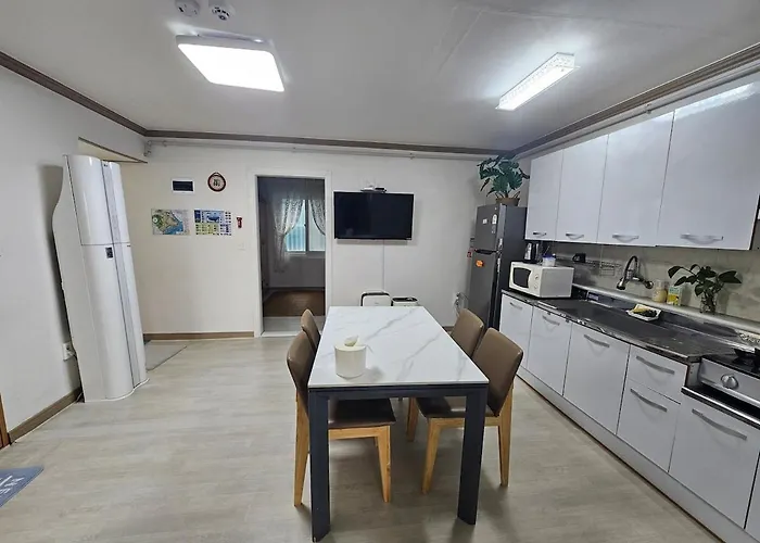 Gwangalli Tahee House