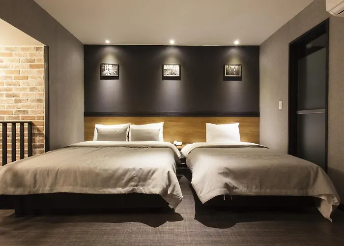 The Last Hotel Nampo