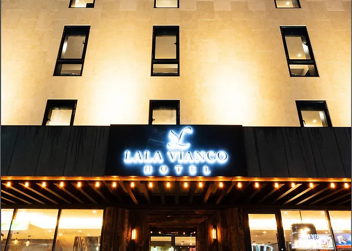 Lala Vianco Business Hotel