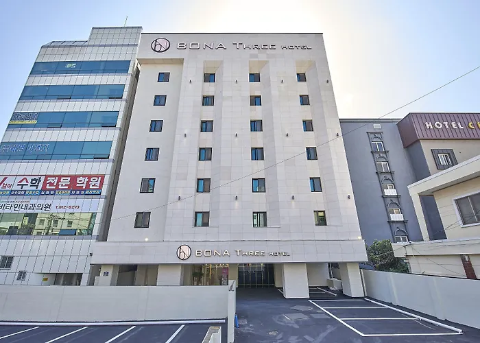Bonathree Hotel