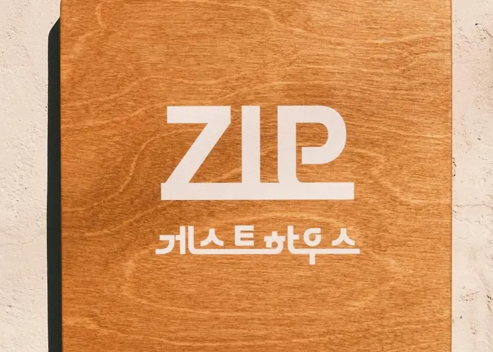 Zip Guesthouse