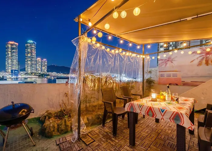 Casa Mira - Songdo Oceanfront House With Garden