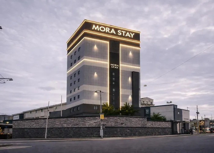 Mora Stay