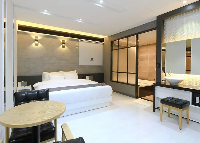 Seomyeon City Hotel G&G