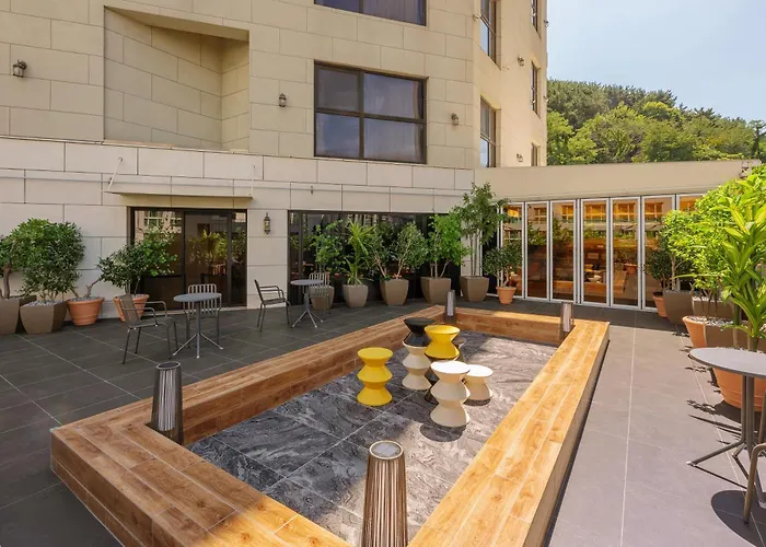 Newcz Gwangan Hotel