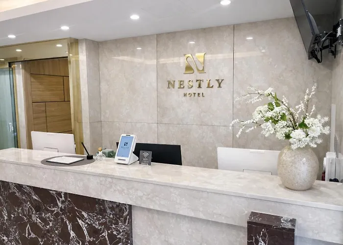 Nestly Hotel