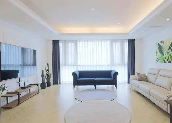 Bs Centum Hotel