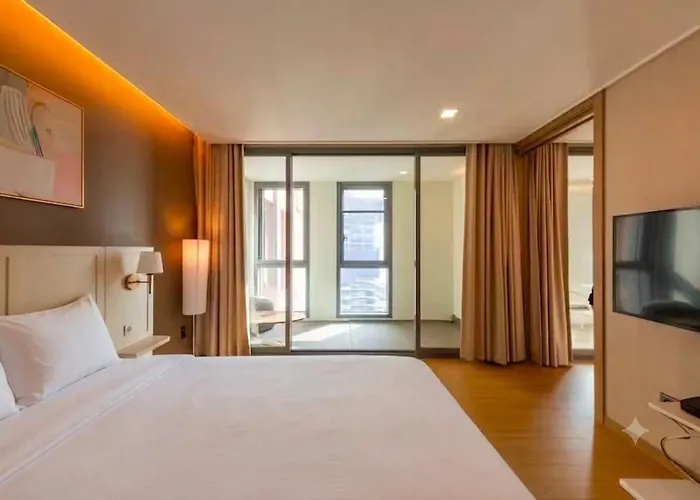 Elbon Stay With Haeundae Beach