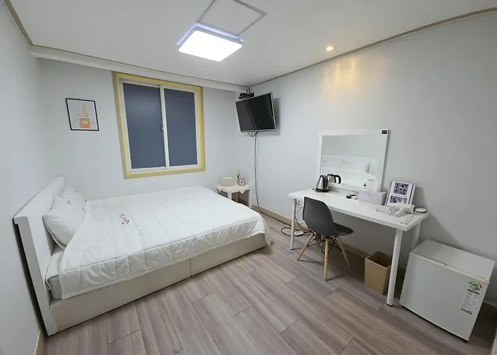 G Hotel Near Busan Station