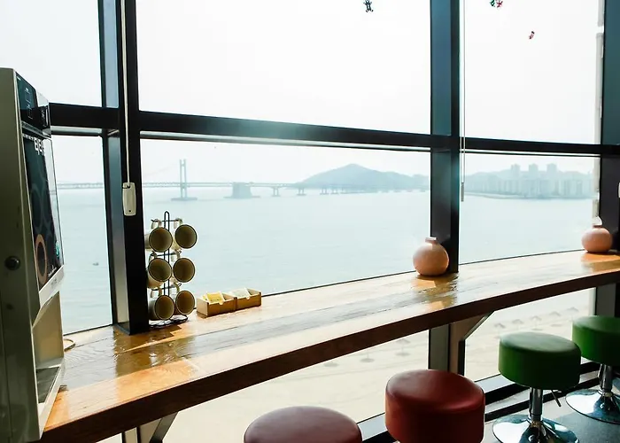 Jini Guesthouse