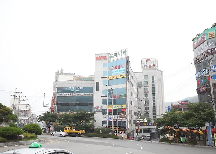 Alibaba Motel